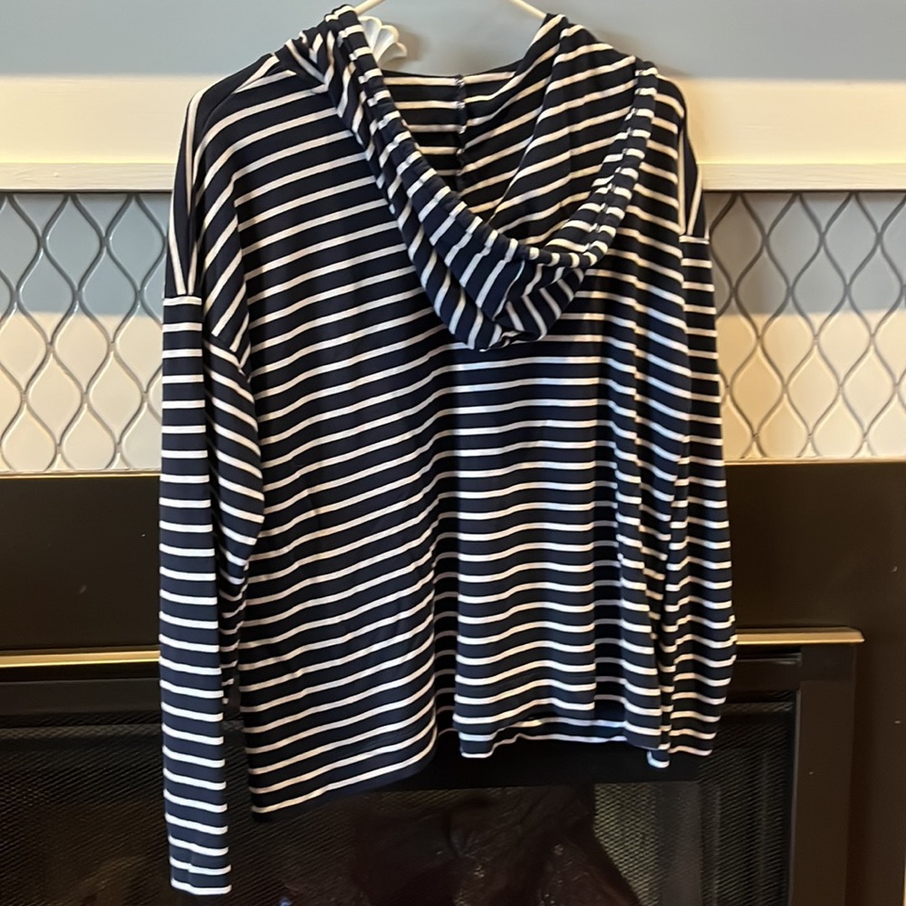 Navy + White stripe hoodie w/2 side pockets & drawstring hood - Picture 5 of 8